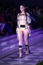 Model walk the ramp for Shivan Naresh on day 1 of Amazon india fashion week on 7th Oct 2015 (184)_56160e3d58cbf.JPG