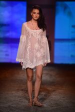 Model walk the ramp for Payal Jain Show at Amazon Fashion Week Day 3 on 9th Oct 2015  (6)_5618fee83d441.JPG