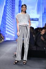 Model walk the ramp for Rohit and Rahul Gandhi Show on Day 4 of Amazon India Fashion Week on 10th Oct 2015 (111)_561a565d73903.JPG