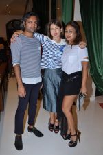 Surily Goel at Le Mill launch in Colaba on 24th Oct 2015 (78)_562cc45bb8ed5.JPG