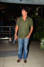 Chunky Pandey snapped at airport on 28th Oct 2015 (23)_5631d5f22f34b.JPG