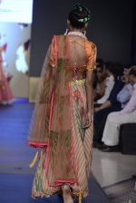Model walk the ramp for Anupama Dayal Show at Gionee india beach fashion week day 1 on 29th Oct 2015 (19)_5633190dc0b1a.JPG