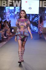 Model walk the ramp for James Ferriera Show at Gionee india beach fashion week day 1 on 29th Oct 2015 (40)_56331db068a6b.JPG