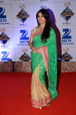 at Zee Rishtey Awards in Mumbai on 21st Nov 2015 (182)_56515e2fe7112.JPG
