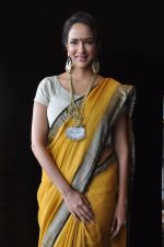 Manchu Lakshmi (30)_5652bb4074231.jpg