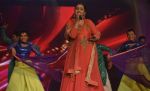 Vaishali Sawant performs during the Ajeenkya DY Patil Filmfare Awards (Marathi) held at Kashinath Ghanekar Natyagruha in Thane._5652dfef8c7bc.JPG