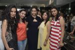 Shaheen Abbas collection launch in Gehna Store on 24th Nov 2015 (319)_5655603922a56.JPG