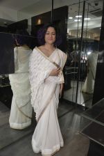 at Shaheen Abbas collection launch in Gehna Store on 24th Nov 2015 (167)_56555e95d5874.JPG