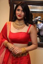 MANNARA CHOPRA IN SIZZLING RED LAUNCHES VADDANAM & UNCUT DIAMOND MELA AT MANEPALLY JEWELLERS (7)_56690caf08541.jpg