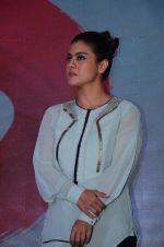 Kajol at Dilwale music celebrations by Sony Music on 14th Dec 2015 (32)_566fd719014fb.JPG