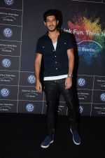 Mohit Marwah at Volkswagen car launch on 19th Dec 2015 (28)_5676a80159971.JPG