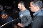 Salman Khan snapped in a rick post dinner with father and Sajid Nadiadwala on 20th Dec 2015 (12)_5677df207babd.JPG