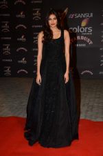 Athiya Shetty at the red carpet of Stardust awards on 21st Dec 2015 (351)_5679542deb131.JPG