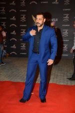 Salman Khan at the red carpet of Stardust awards on 21st Dec 2015 (1127)_5679532b929f6.JPG