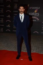 Shahid Kapoor at the red carpet of Stardust awards on 21st Dec 2015 (437)_567955d83a9a7.JPG