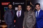 Anil Kapoor, Tusshar Kapoor, Jeetendra, Himansh Kohli at Producer_s Guild Awards on 22nd Dec 2015 (304)_567a74adf343e.JPG