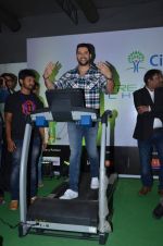 Aftab Shivdasani promote Kya Kool Hain Hum at get active expo promotions on 9th Jan 2016 (11)_569391a67d16a.JPG