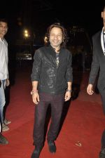 Kailash Kher at Umang police show on 19th Jan 2016 (586)_569f6a3940631.JPG