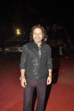 Kailash Kher at Umang police show on 19th Jan 2016 (588)_569f6a3b0a8a1.JPG