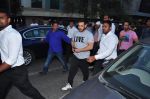 Salman Khan snapped in Mumbai on 28th Jan 2016 (22)_56ab0d5d2d299.JPG