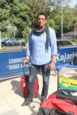 Mukesh Rishi snapped at airport  on 29th Jan 2016  (46)_56acb032d726a.JPG