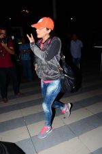 Preity Zinta snapped at airport  on 29th Jan 2016 (16)_56acb09385a51.JPG