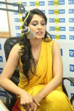 Regina Cassandra at 92.7 Big FM on 29th Jan 2016 (56)_56acb44693bab.jpg