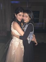 Shruti Haasan hosted a private party on her birthday in Chennai for her family and friends on 30th Jan 2016 (7)_56acb2d617817.JPG