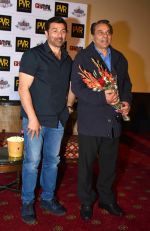 Dharmendra and Sunny Deol in Delhi for Ghayal once again on 2nd Feb 2016 (29)_56b1b231d2540.jpg