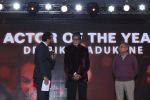 at NDTV Indian of the year on 5th Feb 2016 (56)_56b71cd501607.JPG