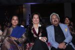 at NDTV Indian of the year on 5th Feb 2016 (61)_56b71cd650fe1.JPG