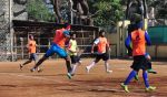 Ranbir Kapoor snapped playing Football on 7th Feb 2016 (11)_56b849a09553d.JPG
