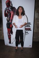 Sonakshi Sinha at Deadpool screening on 9th Feb 2016 (10)_56baf9a669658.JPG