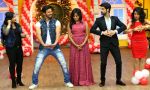 swati sharrma,rajniesh duggall,nidhi subbaiah,karan vahi & sugandha mishra to Comedy classes to promote their film Direct Ishq swati sharrma,rajniesh duggall,nidhi subbaiah,karan vahi & sugandha mishra to Comedy classes to promote their film Direct Ishq (2)_56bae7065079f.jpg