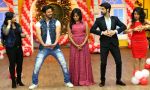 swati sharrma,rajniesh duggall,nidhi subbaiah,karan vahi & sugandha mishra to Comedy classes to promote their film Direct Ishq (2)_56bae7065079f.jpg