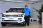 Amitabh Bachchan with his brand new Range Rover on 12th Feb 2016 (14)_56bf38113d905.JPG
