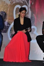 Kareena Kapoor at Ki and Ka Trailer launch in Mumbai on 15th Feb 2016 (25)_56c2c484c2955.JPG