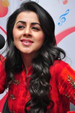 Nikki Galrani at radio city on 15th Feb 2016 (120)_56c2c466442dc.JPG