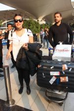 Neha Dhupia snapped at airport on 1st March 2016 (41)_56d6951f9eaac.JPG