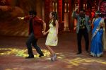 Alia Bhatt at Kapoor N Sons promotions on Comedy Bachao on 4th March 2016 (106)_56da4757e40a5.JPG