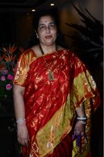 Anuradha Paudwal at Lions club award on 8th March 2016 (39)_56e023f0d7311.JPG