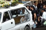 Emraan Hashmi_s mothers funeral on 13th arch 2016 (57)_56e5754eae9a3.JPG