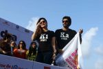 Kareena Kapoor and Arjun Kapoor flag off DNA Race on 13th March 2016 (6)_56e575a4184fc.JPG