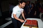 Aamir Khan celebrates his Birthday with media on 14th march 2016 (1)_56e6a35c8424c.JPG