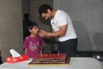 Aamir Khan celebrated his birthday with media on 14th March 2016 (19)_56e7e9258f882.JPG