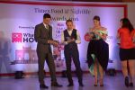 Akshay Kumar,Jacqueline Fernandez at Times Food Awards on 15th March 2016 (39)_56e96e4fa75df.JPG