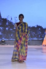 Model walk the ramp for Manish Malhotra_s show at CPAA Fevicol SHOW on 20th March 2016 (302)_56f00583316e2.JPG