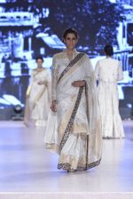 Model walk the ramp for Manish Malhotra_s show at CPAA Fevicol SHOW on 20th March 2016 (365)_56f00616c1c65.JPG