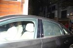 Anil Kapoor snapped in bandra on 21st March 2016 (4)_56f0f1676b3ad.JPG