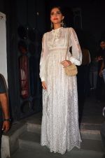Sonam Kapoor at bhansali party for national award declare on 28th March 2016 (109)_56fa79c5d780b.JPG